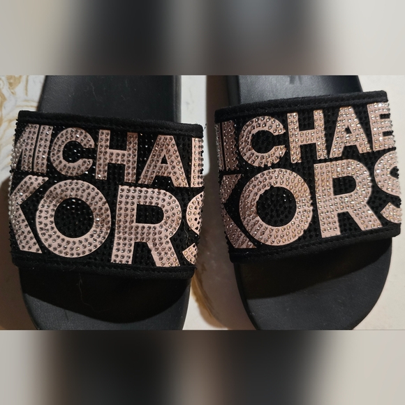 Michael Kors Black Slides with Sparkling Logo - Picture 5 of 8